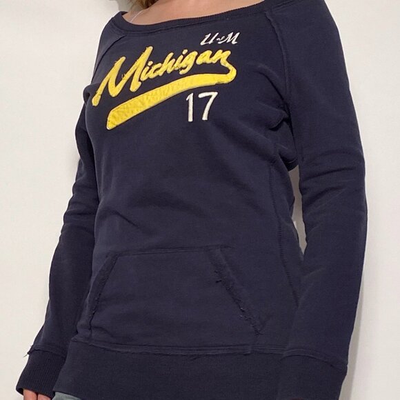 Vintage Y2K University of Michigan Boat Neck Tunic Sweatshirt w Kangaroo Pockets - Picture 4 of 11